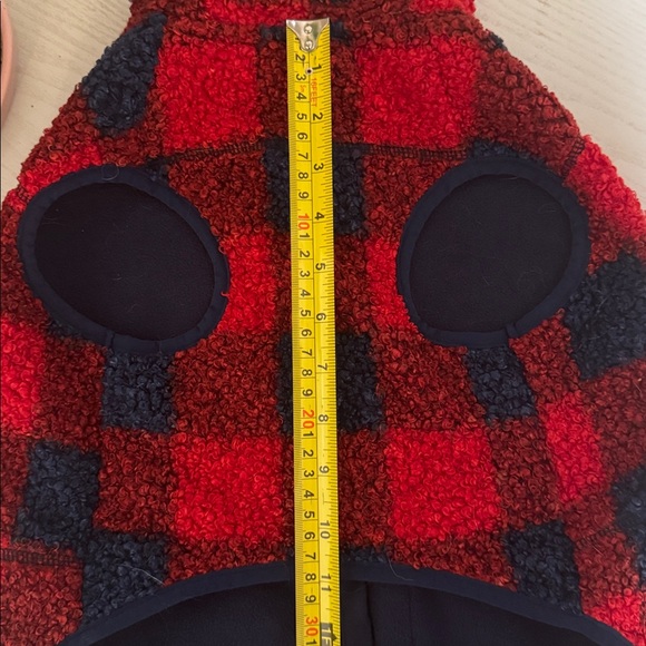 Vineyard Vines Red & Blue Checkered Buffalo Red Velvet Fleece pet vest XL fits M - Picture 5 of 8